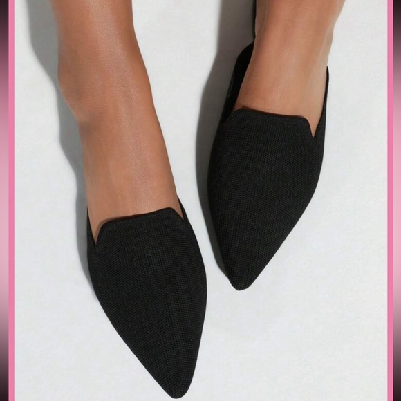 Minimalist knit loafers - Picture 3 of 4